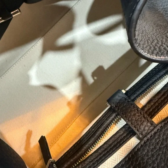 The Row Black Margaux 12 - Picture 5 of 16